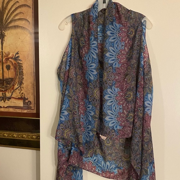 Lavello Designer Chiffon Vest Shawl onesies - Picture 3 of 5